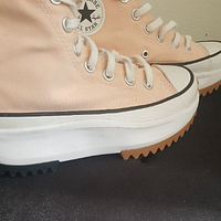 LittleShoes avatar