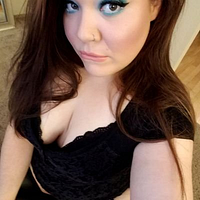 KikiPlumpAss avatar