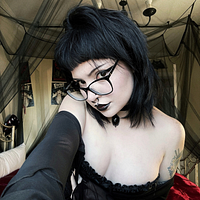 GothDollMaya avatar