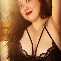 Dolly Lux avatar