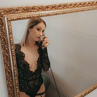 Teacher Lana avatar