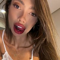 Petite Brazilian avatar
