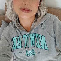 carolinalujan avatar