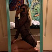 Your favorite girl next door avatar