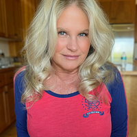 Candy Abbott (HotWife Candy) avatar