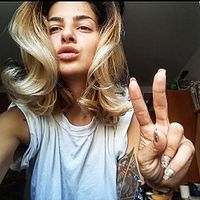 arabella gold avatar