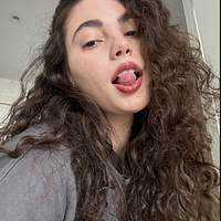 xoxocurlyy avatar