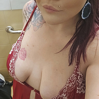 Sexiiimilfff6992 avatar
