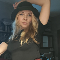 Milfwhithtoys avatar